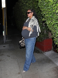 Filename=00021.jpg
Filesize=1965KiB
Dimensions=1364x2048
Date added=Aug 25, 2025 00021.jpg