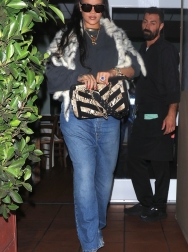 Filename=00061.jpg
Filesize=1348KiB
Dimensions=1151x2048
Date added=Aug 25, 2025 00061.jpg