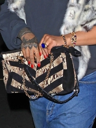 Filename=00106.jpg
Filesize=1343KiB
Dimensions=2048x1364
Date added=Aug 25, 2025 00106.jpg