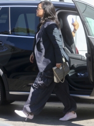 Filename=00025.jpg
Filesize=1230KiB
Dimensions=1365x2048
Date added=Aug 25, 2025 00025.jpg