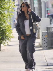 Filename=00046.jpg
Filesize=1345KiB
Dimensions=1365x2048
Date added=Aug 25, 2025 00046.jpg