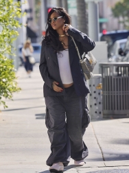 Filename=00049.jpg
Filesize=1212KiB
Dimensions=1365x2048
Date added=Aug 25, 2025 00049.jpg