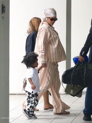 Filename=00004.jpg
Filesize=1272KiB
Dimensions=1637x2048
Date added=Aug 25, 2025 00004.jpg