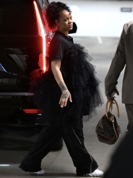 Filename=00011.jpg
Filesize=1382KiB
Dimensions=1365x2048
Date added=Sep 11, 2025 00011.jpg