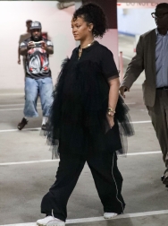 Filename=00033.jpg
Filesize=1804KiB
Dimensions=1365x2048
Date added=Sep 11, 2025 00033.jpg