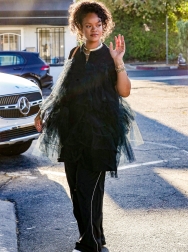 Filename=00072.jpg
Filesize=2290KiB
Dimensions=1365x2048
Date added=Sep 11, 2025 00072.jpg