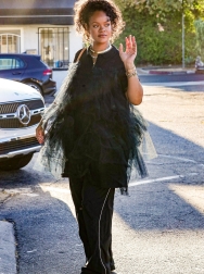 Filename=00077.jpg
Filesize=2282KiB
Dimensions=1365x2048
Date added=Sep 11, 2025 00077.jpg