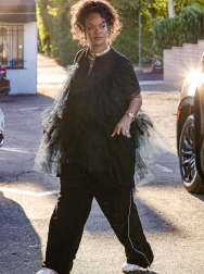 Filename=00081.jpg
Filesize=1992KiB
Dimensions=1365x2048
Date added=Sep 11, 2025 00081.jpg