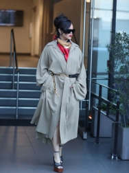 Filename=00009.jpg
Filesize=1319KiB
Dimensions=1365x2048
Date added=Dec 14, 2025 00009.jpg