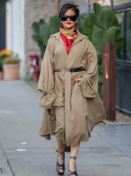 Filename=00186.jpg
Filesize=1319KiB
Dimensions=1363x2048
Date added=Dec 14, 2025 00186.jpg