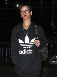 Rihanna2BRihanna2BDeparting2BFlight2BLAX2BhkLoXrPMRCwx.jpg