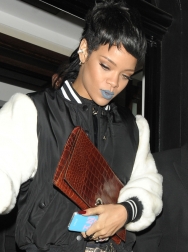 Rihanna2BRihanna2BCara2BDelevingne2BOut2BDinner2BhfeQqVb9QqGx.jpg